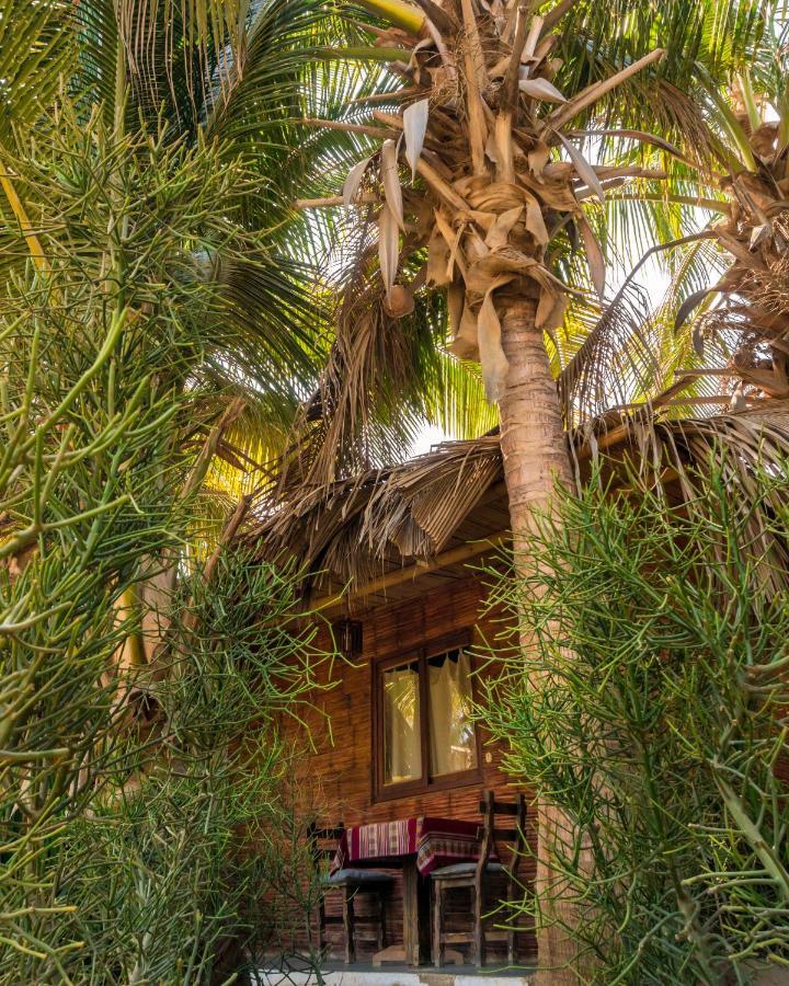 Naif Rustic & Ecologic Lodge Máncora Exterior foto